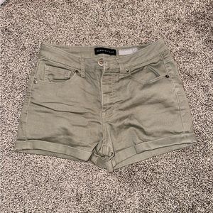 Aeropostale Green Khaki Shorts